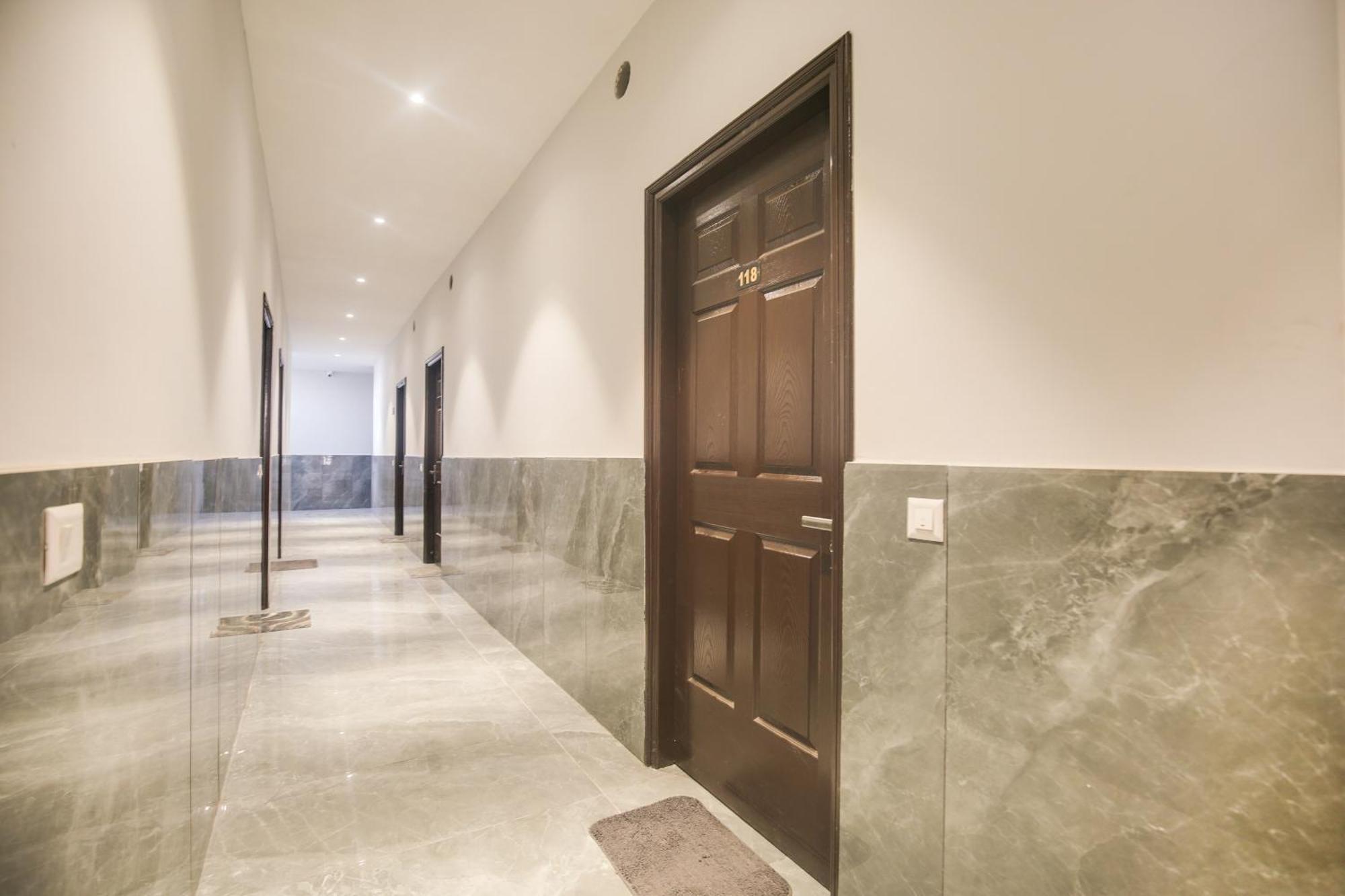 Hotel O Ravi & Banquet Lalewal エクステリア 写真